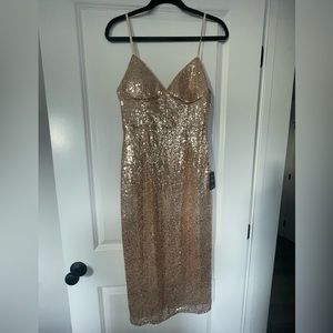 Lulu’s Gold Sparkle Midi Dress - NWT